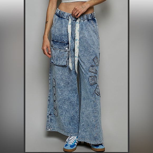 162 ❤️POL peace love flower patch pants - Picture 4 of 6